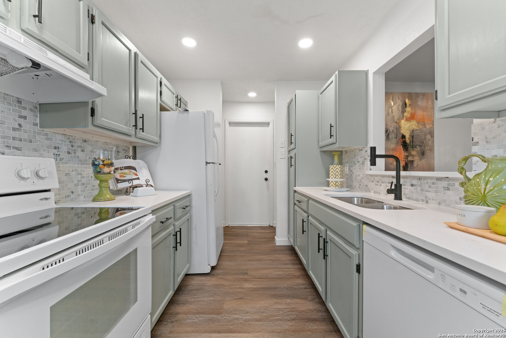 307 Delbert San Antonio TX 78245