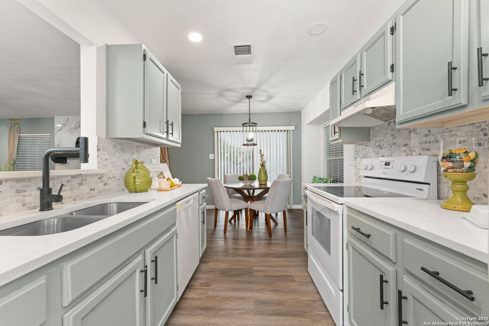 307 Delbert San Antonio TX 78245