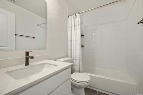 12458 Diagon Alley San Antonio TX 78254