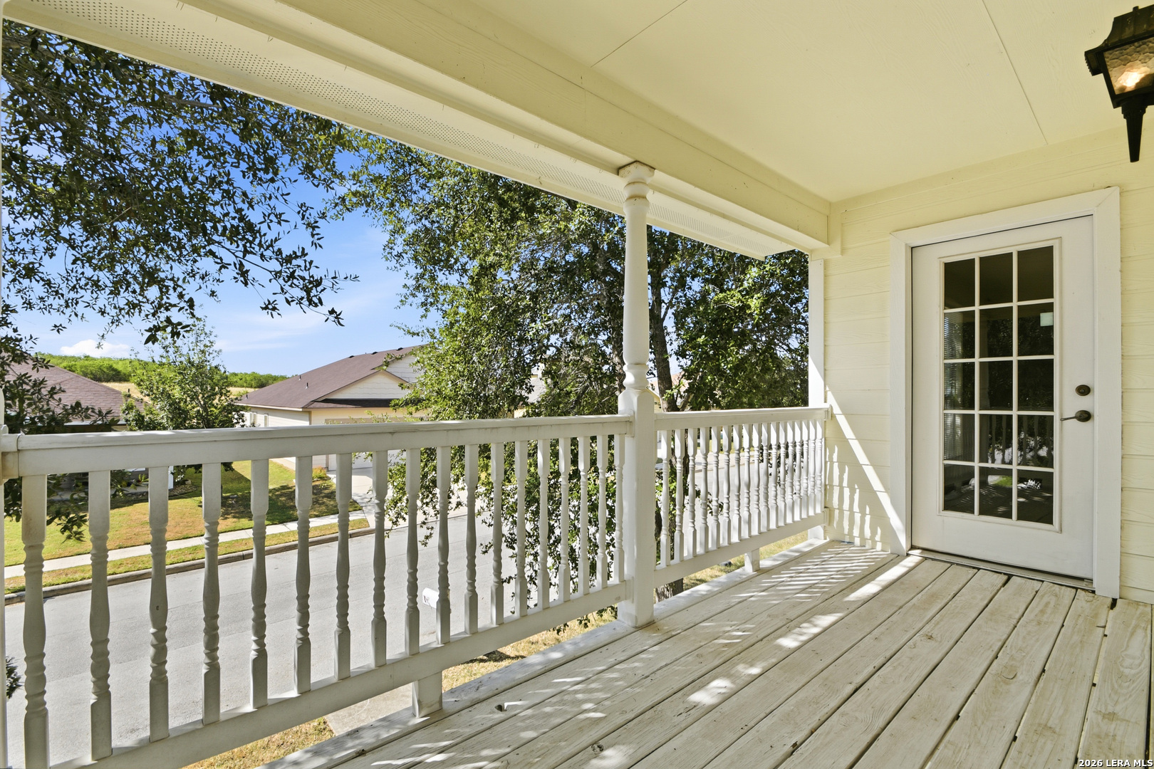 121 Lark Hill Floresville TX 78114