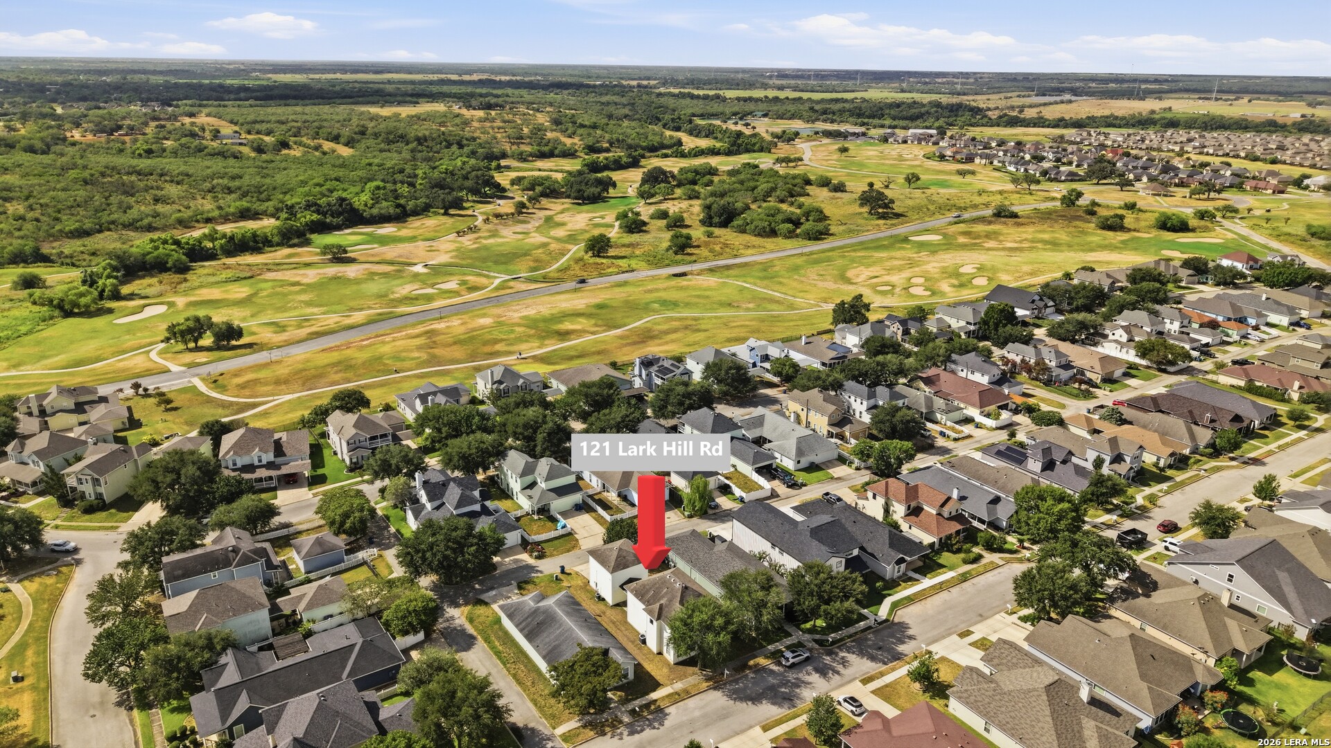 121 Lark Hill Floresville TX 78114