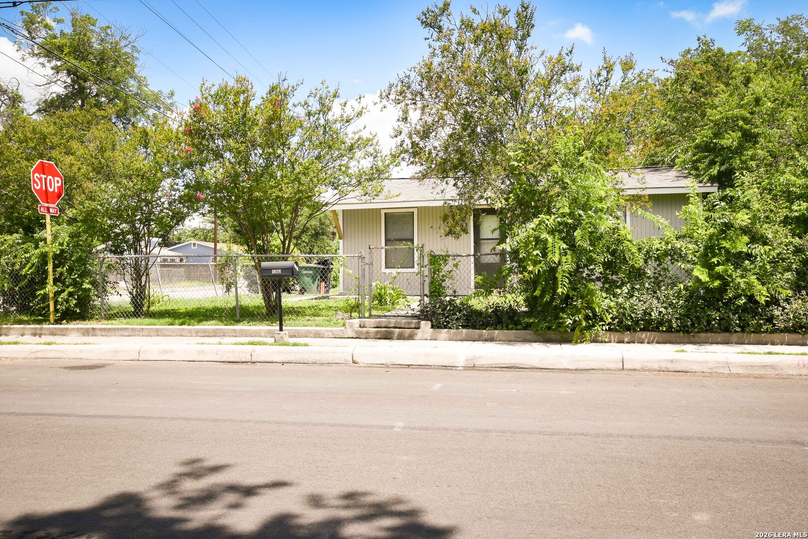 1263 Chalmers San Antonio TX 78211