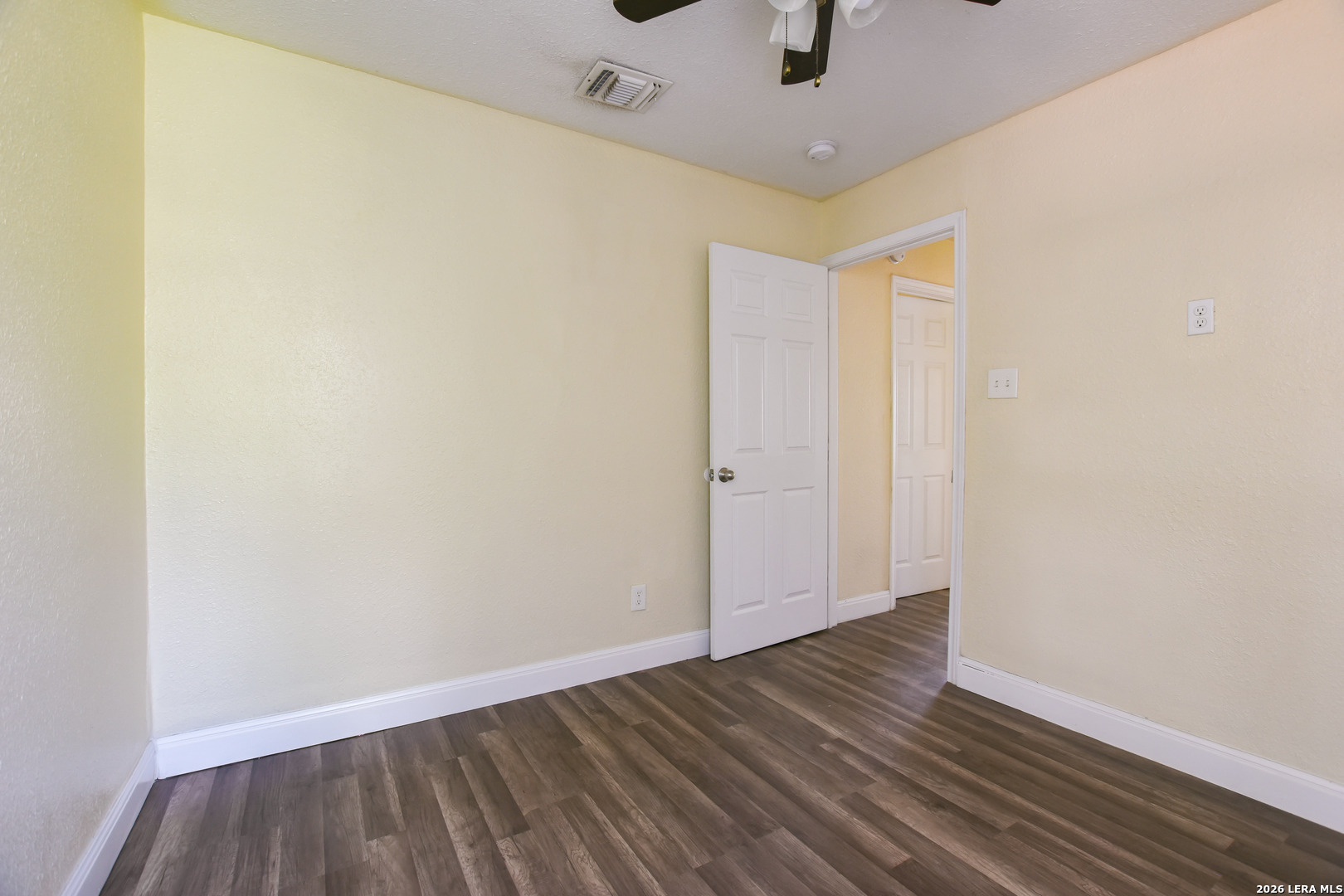 1263 Chalmers San Antonio TX 78211