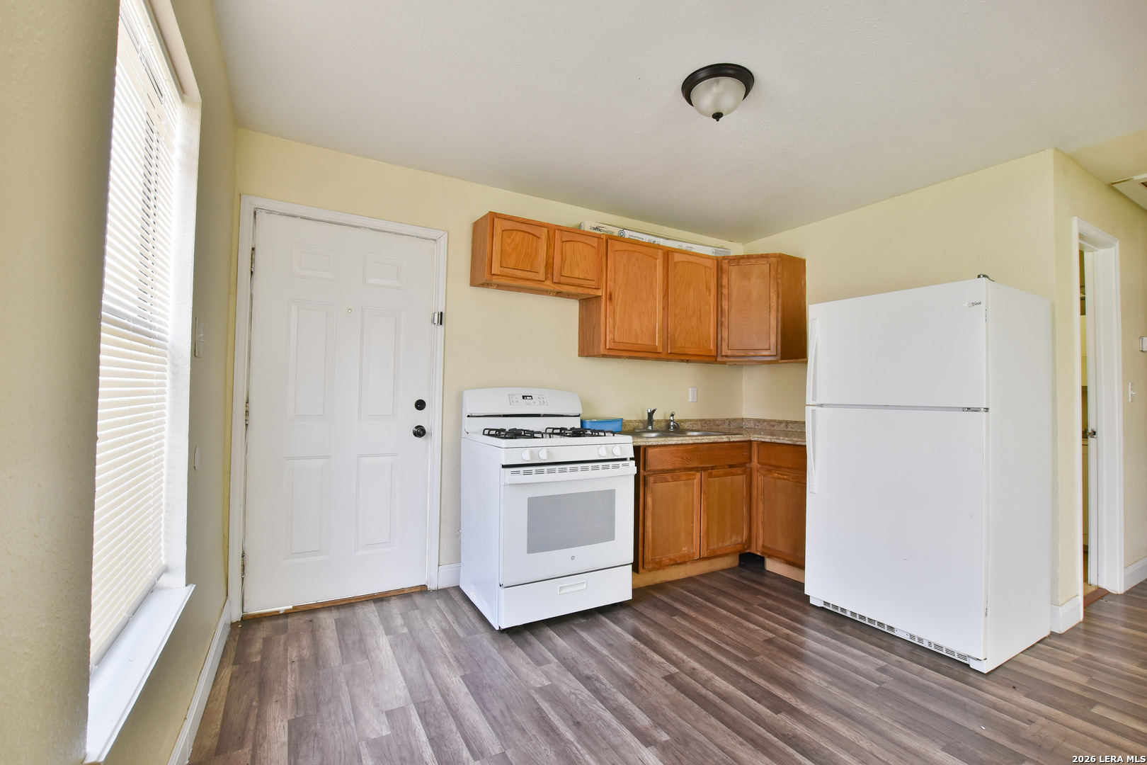 1263 Chalmers San Antonio TX 78211