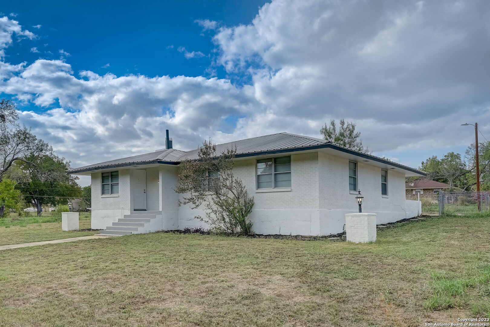 272 Country Acres Drive Seguin TX 78155