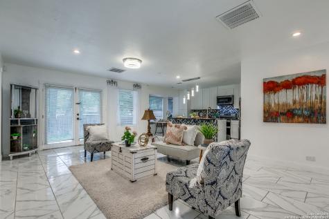 6231 Pancho Villa Drive San Antonio TX 78238