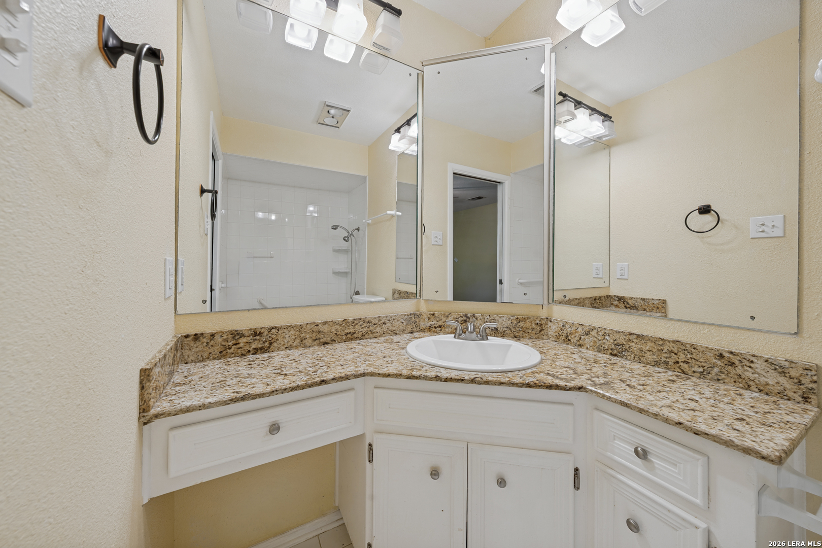 10911 Whispering Wind Street San Antonio TX 78230