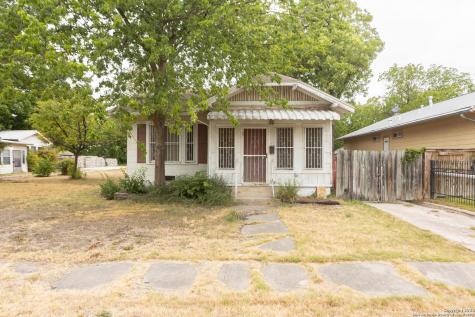 1827 W Ashby Place San Antonio TX 78201