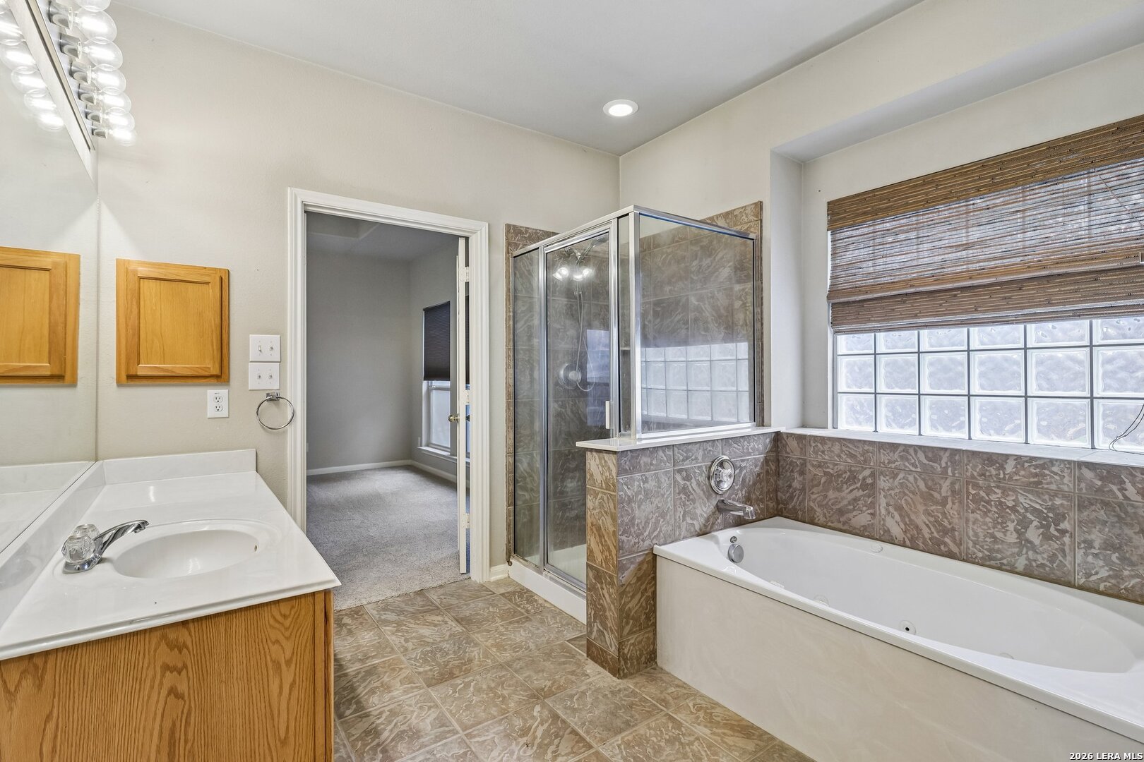8703 Stoney Brook Universal City TX 78148