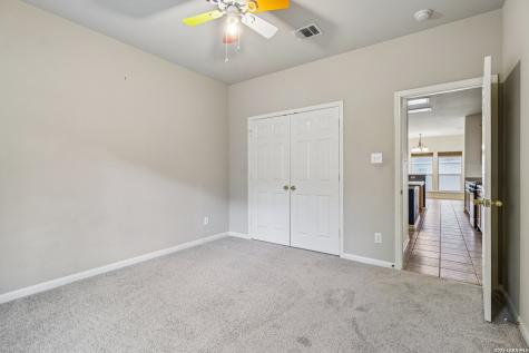 8703 Stoney Brook Universal City TX 78148