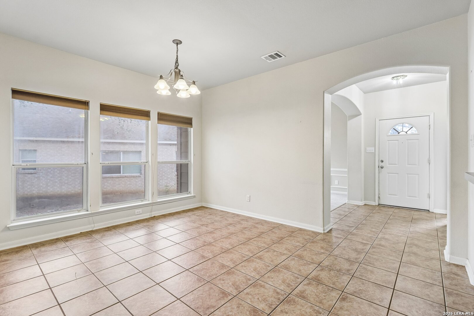 8703 Stoney Brook Universal City TX 78148