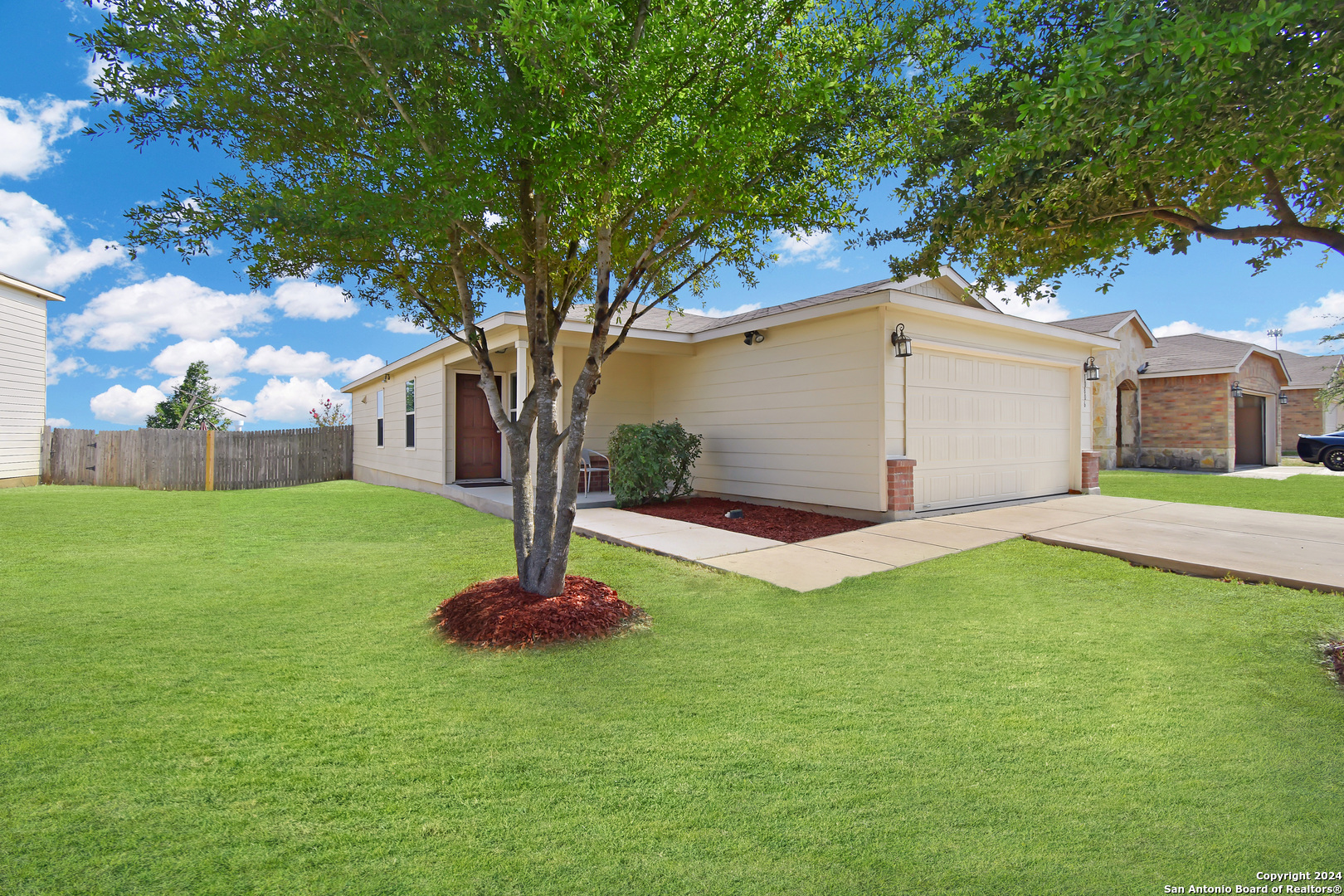 10806 Gunsel Trail San Antonio TX 78245