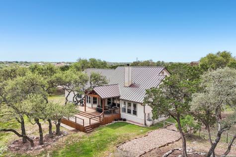 223 Summer Glen New Braunfels TX 78132