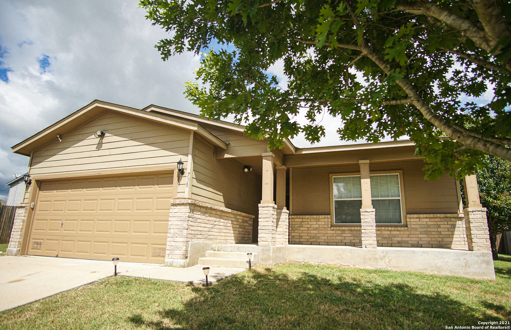 738 Crosspoint Drive New Braunfels TX 78130