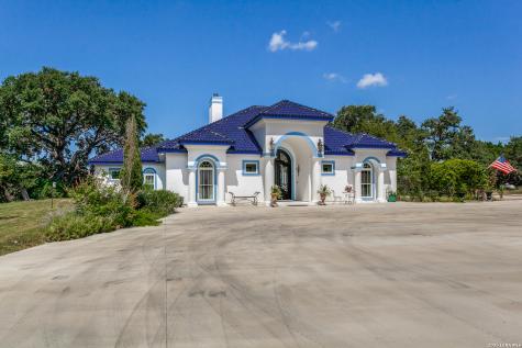497 N Thunder Creek Road Utopia TX 78884