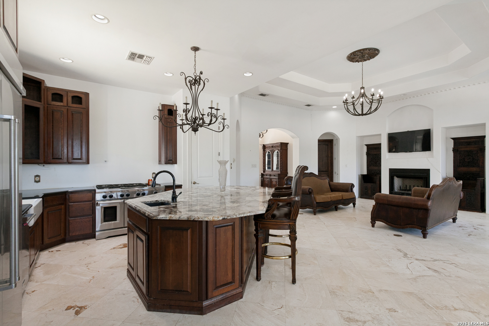 497 N Thunder Creek Road Utopia TX 78884