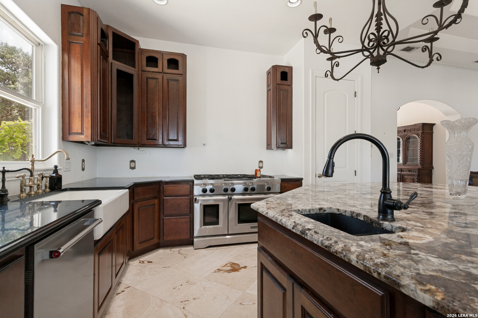 497 N Thunder Creek Road Utopia TX 78884