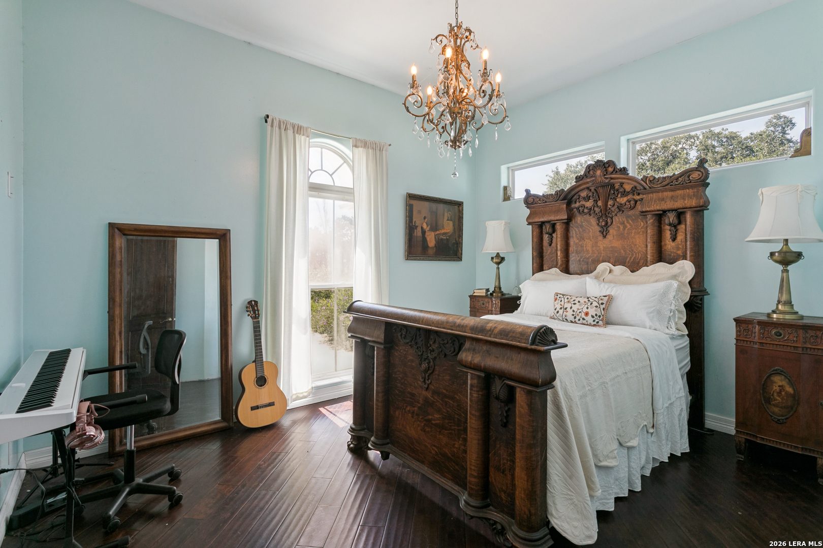 497 N Thunder Creek Road Utopia TX 78884