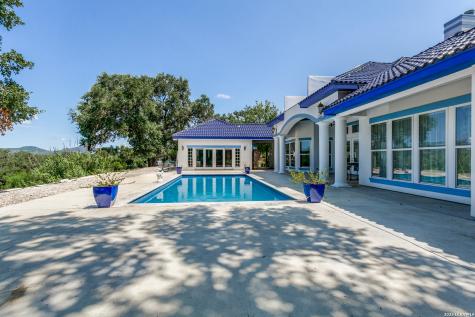 497 N Thunder Creek Road Utopia TX 78884