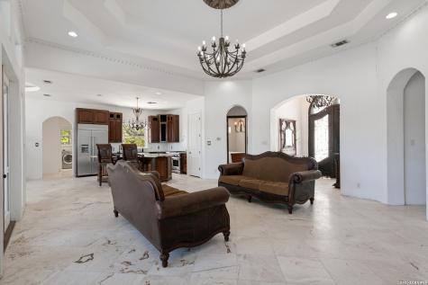 497 N Thunder Creek Road Utopia TX 78884
