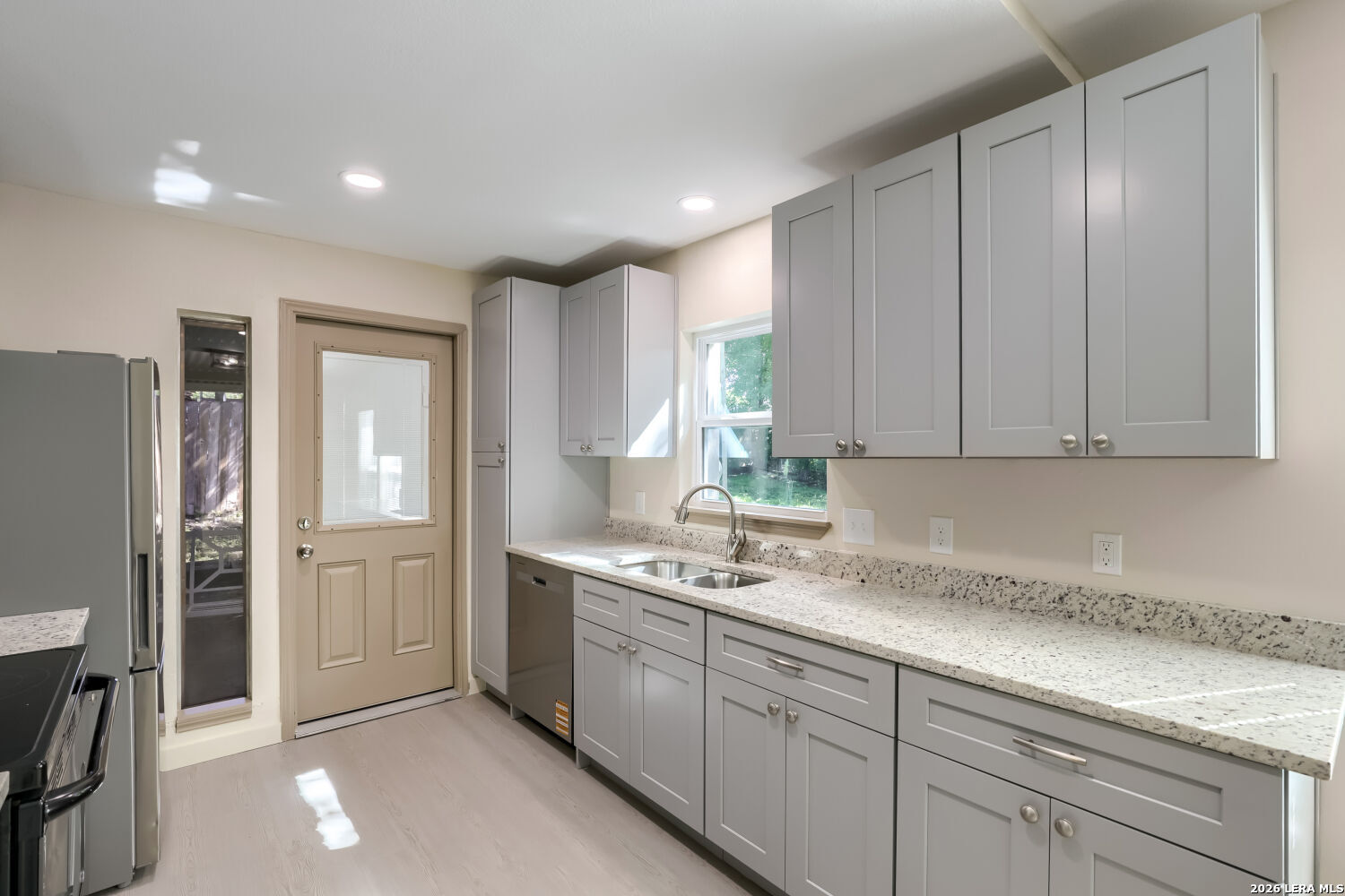 6731 Carters Bluff San Antonio TX 78239