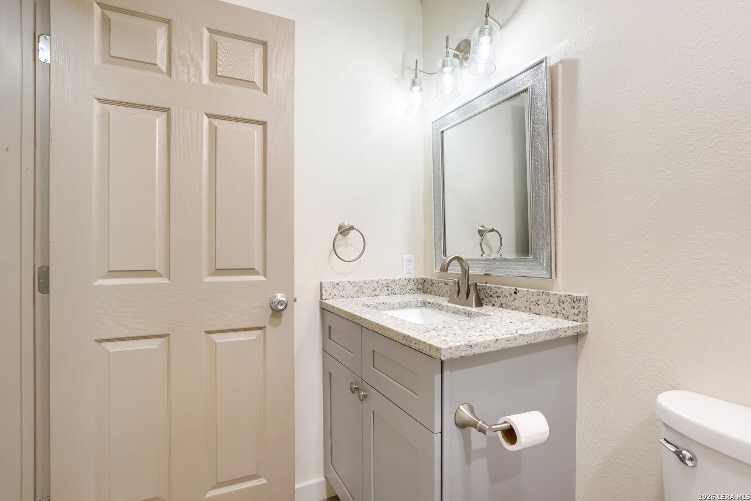 6731 Carters Bluff San Antonio TX 78239