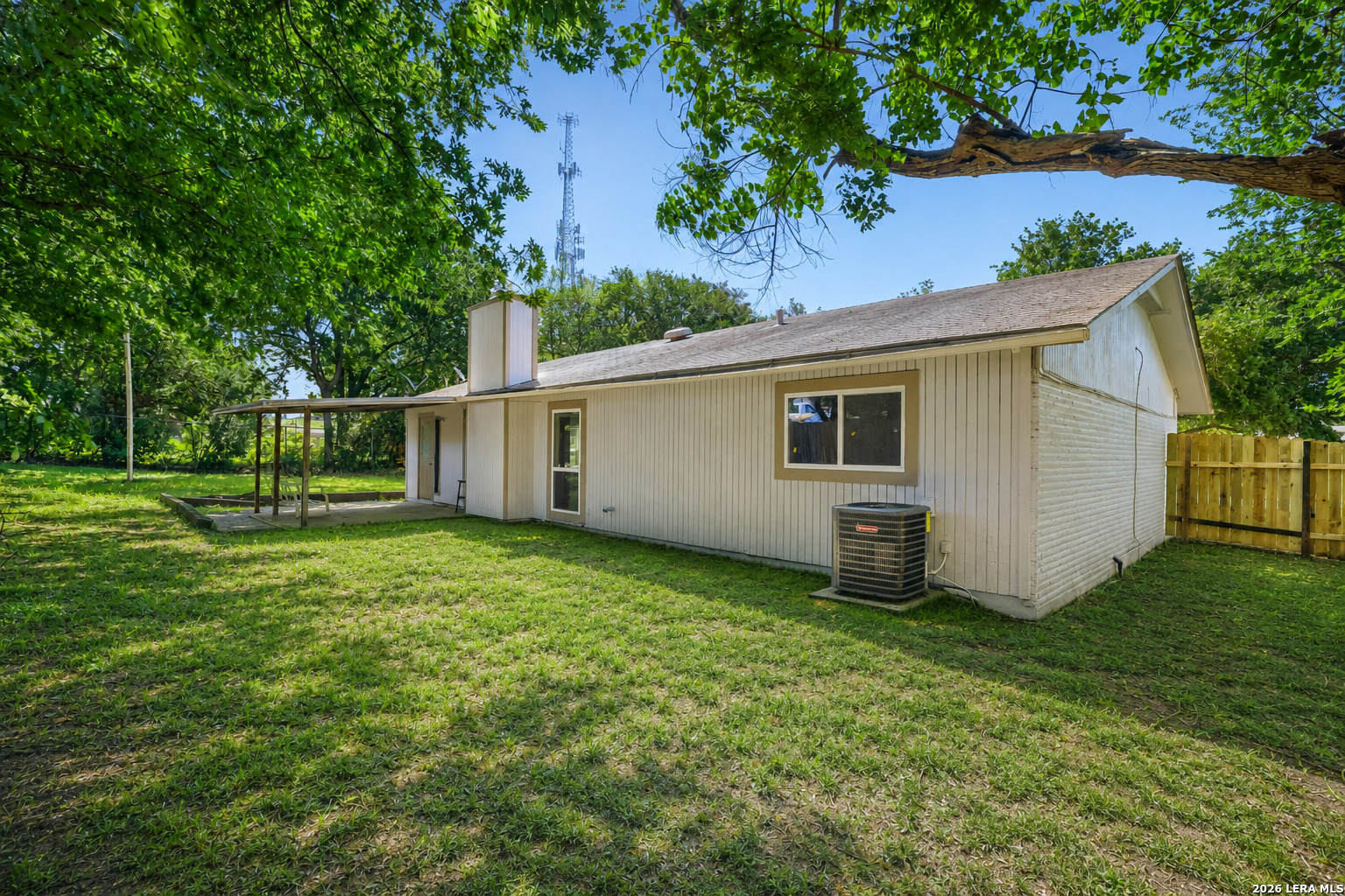 6731 Carters Bluff San Antonio TX 78239
