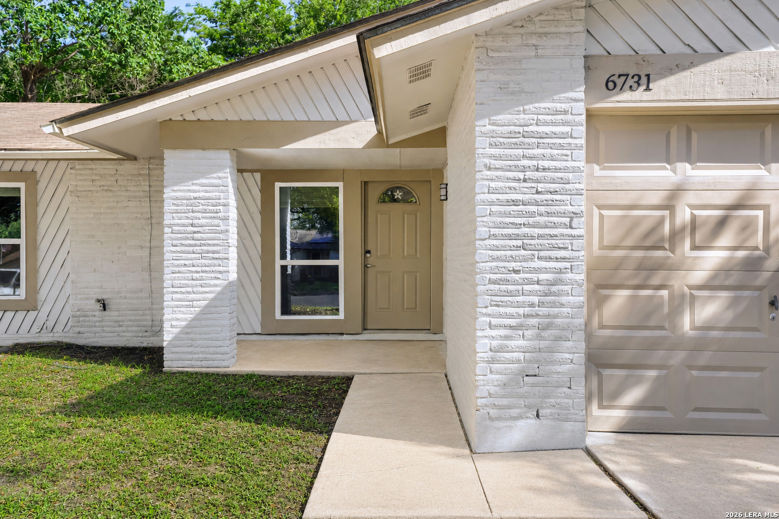 6731 Carters Bluff San Antonio TX 78239