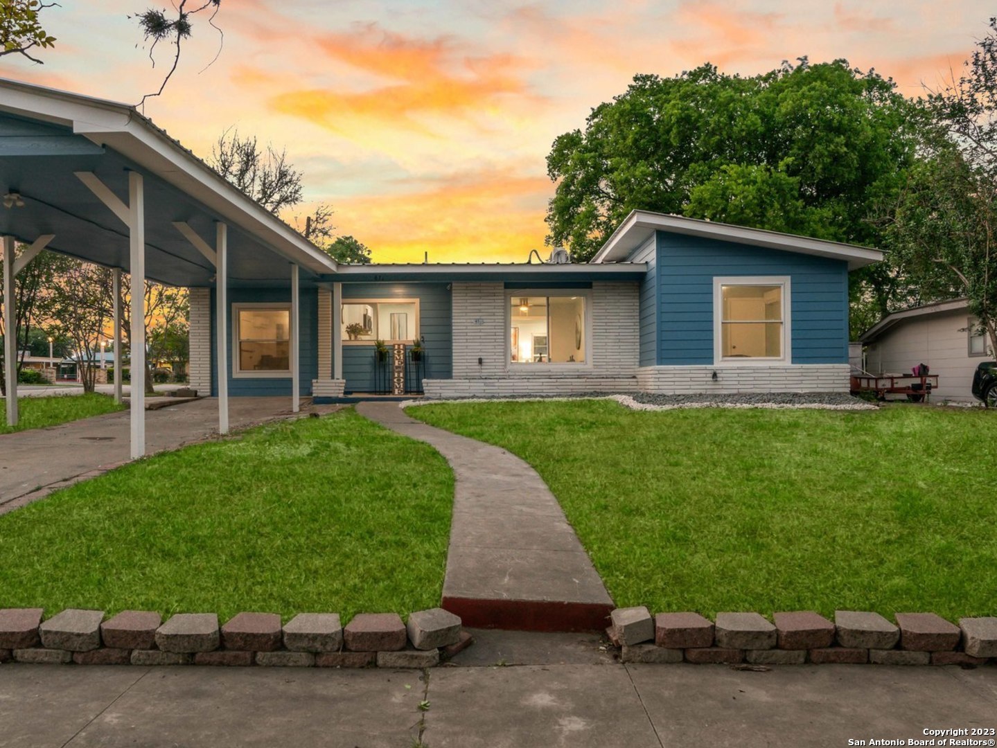 631 Adrian Drive San Antonio TX 78213