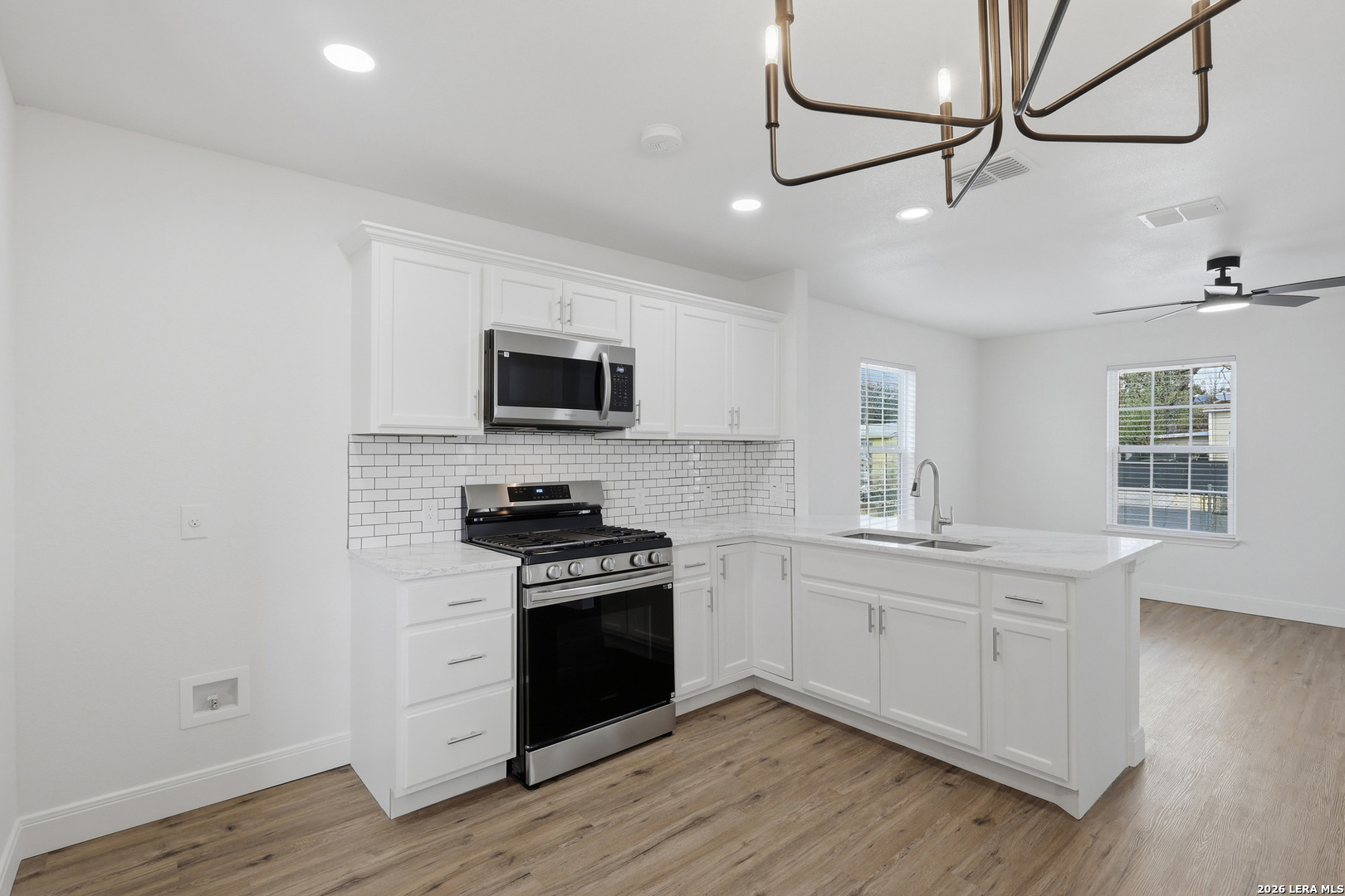 1102 Jewett San Antonio TX 78237