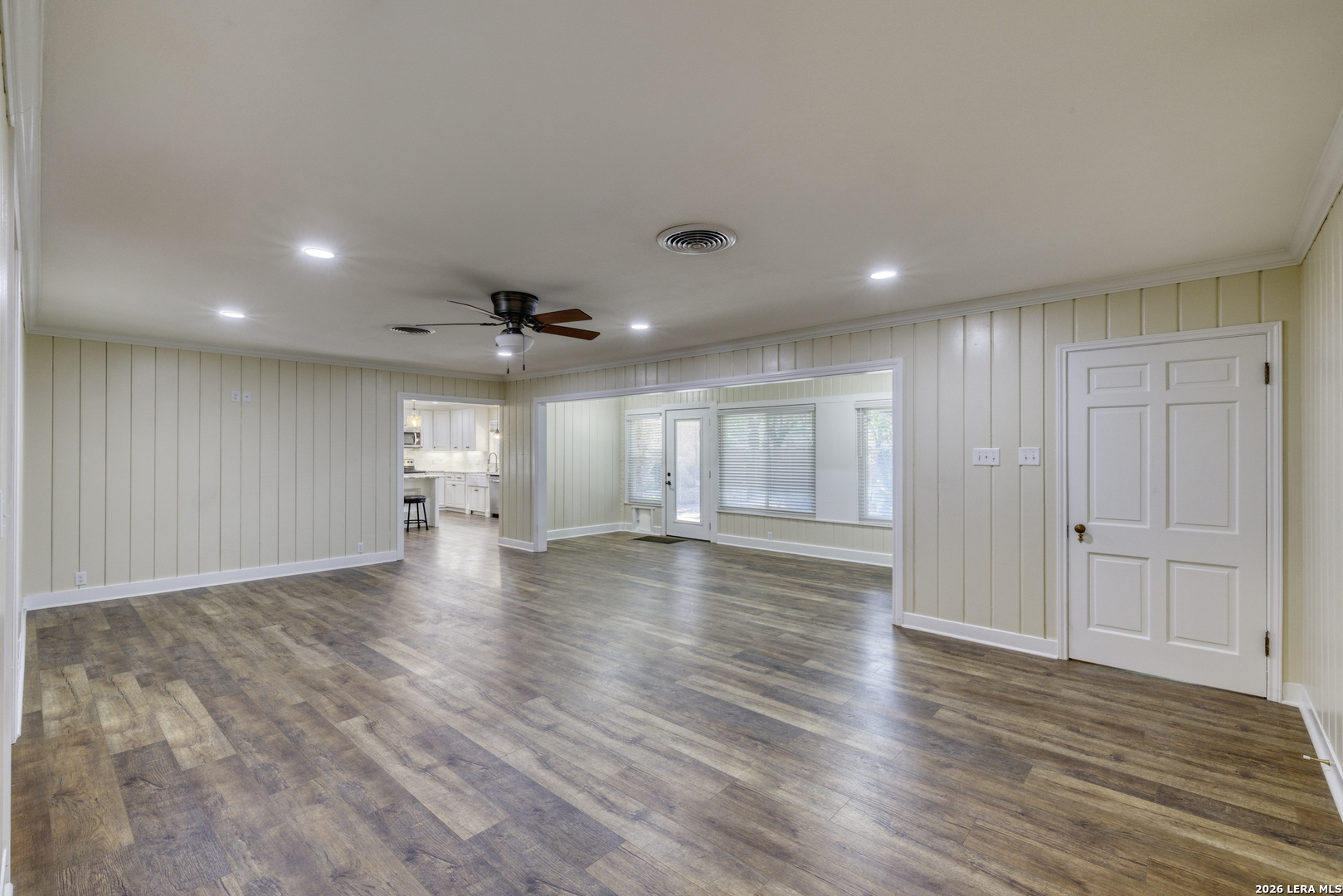 921 Maple Uvalde TX 78801