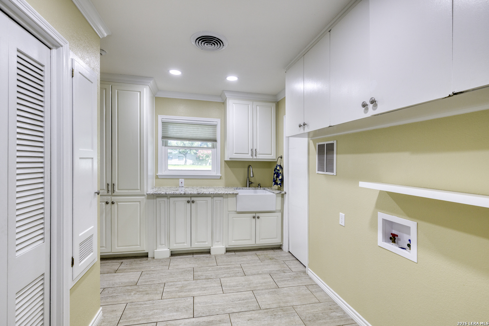 921 Maple Uvalde TX 78801