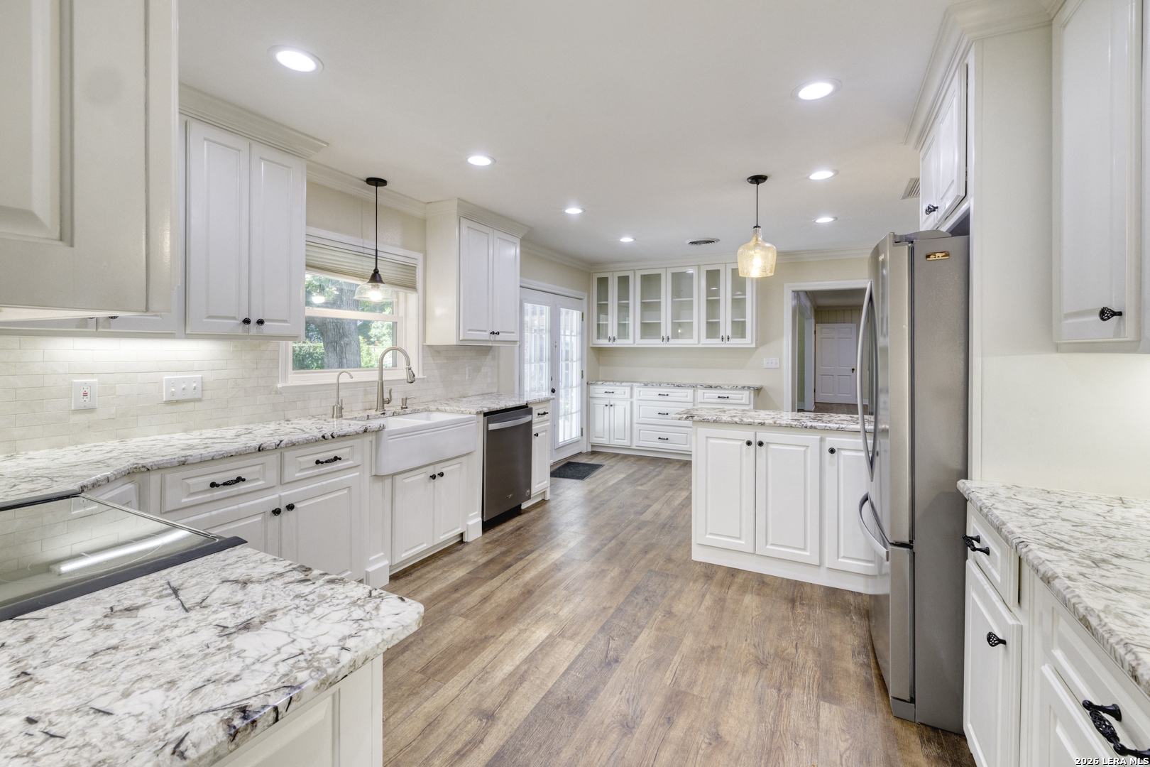 921 Maple Uvalde TX 78801