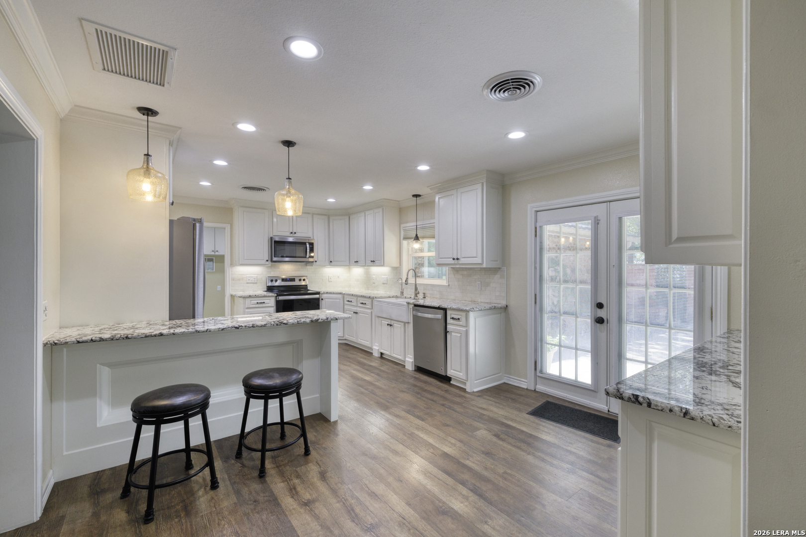921 Maple Uvalde TX 78801