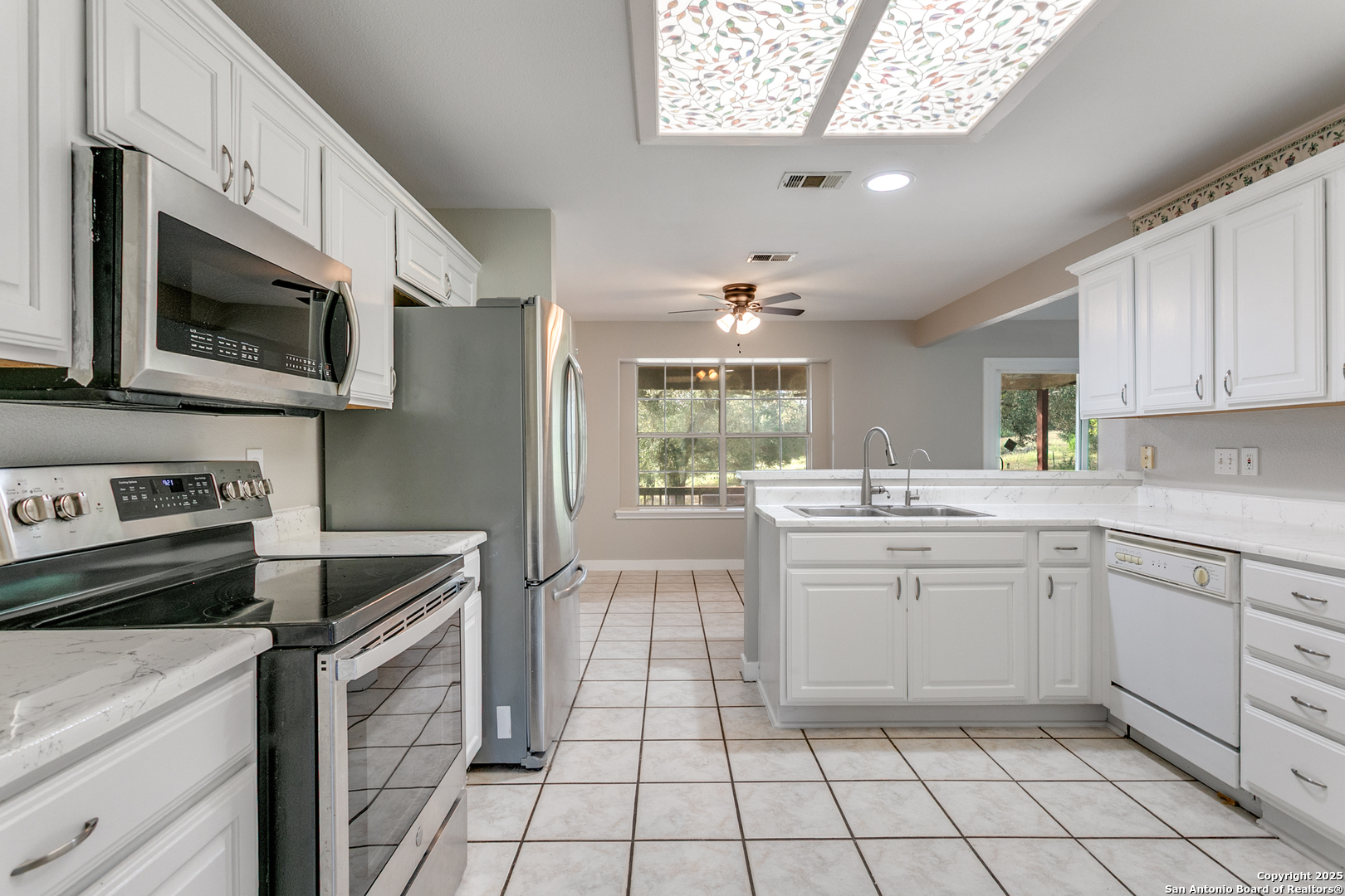 2790 Willow Bulverde TX 78163