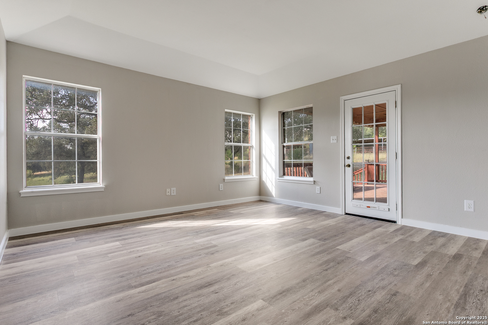 2790 Willow Bulverde TX 78163
