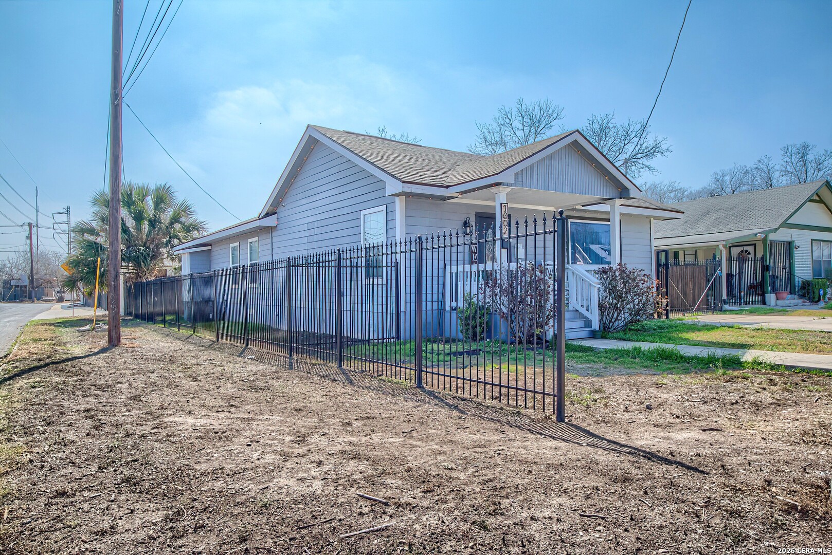 1002 W French Place San Antonio TX 78212