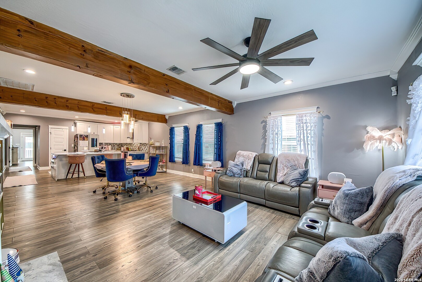 1002 W French Place San Antonio TX 78212