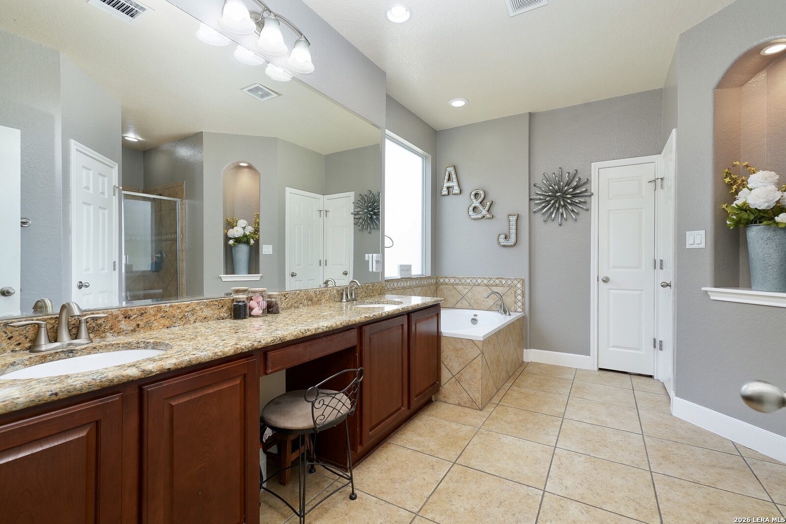 11235 Raw Sienna Helotes TX 78023