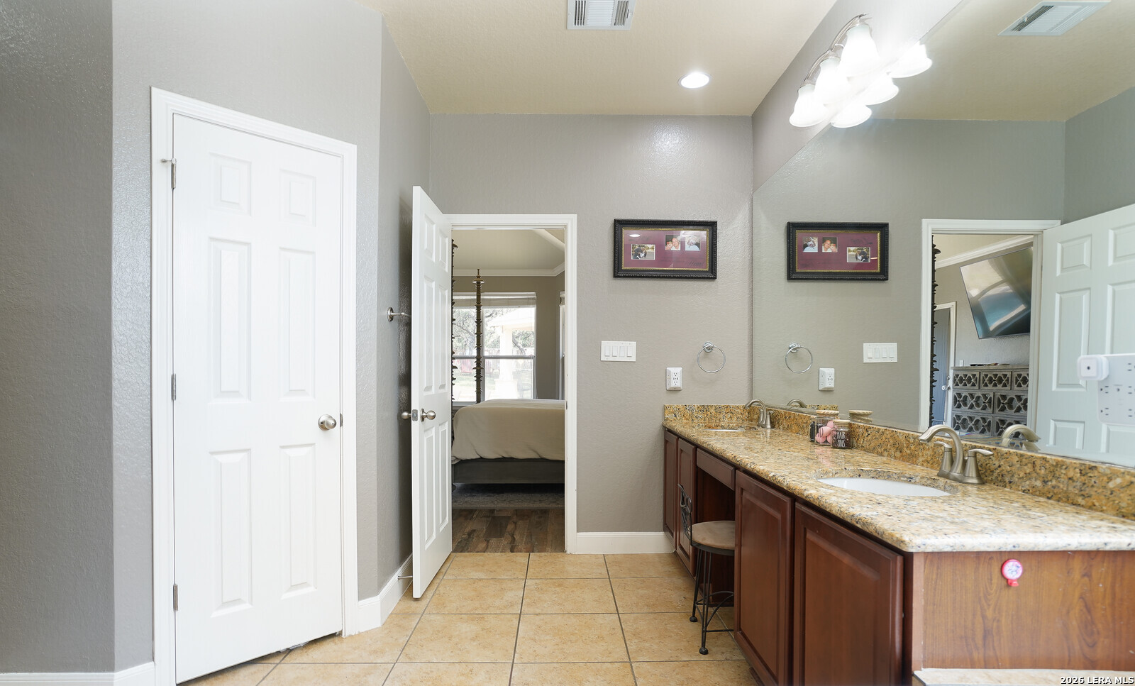 11235 Raw Sienna Helotes TX 78023