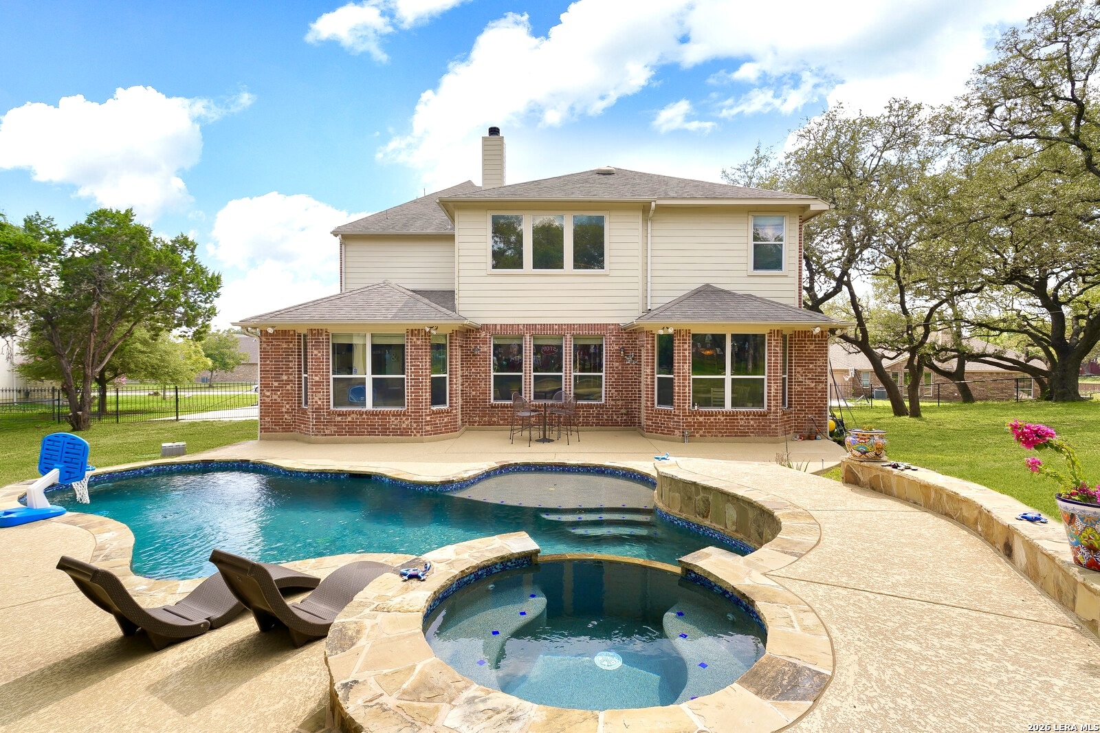 11235 Raw Sienna Helotes TX 78023