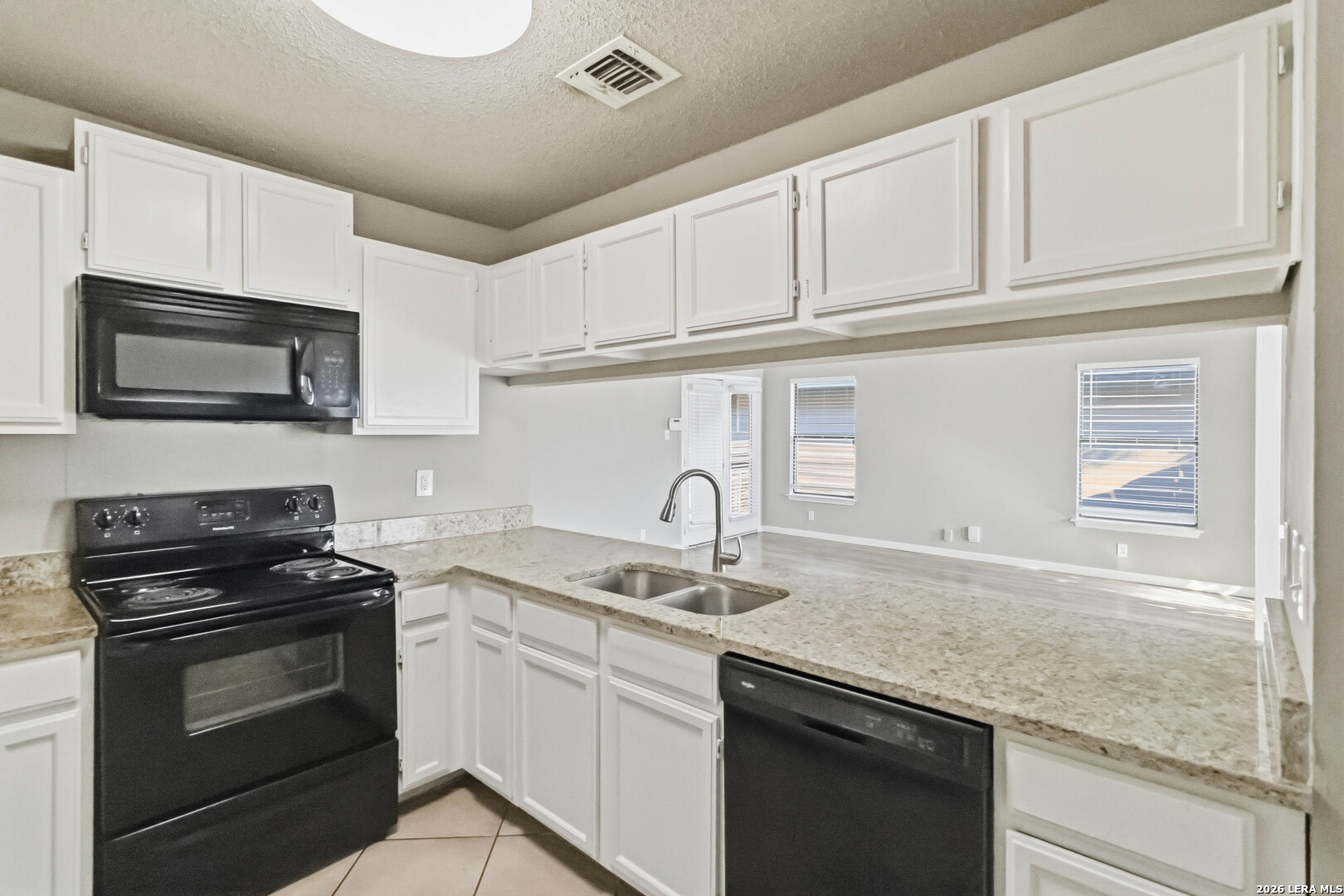 4086 Winter Sunrise Drive San Antonio TX 78244
