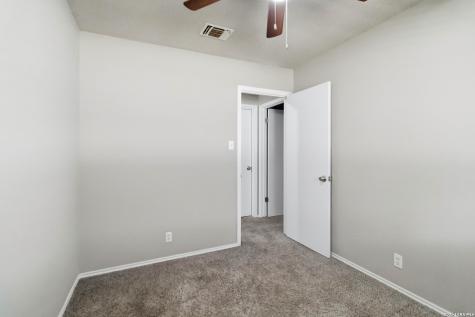 4086 Winter Sunrise Drive San Antonio TX 78244