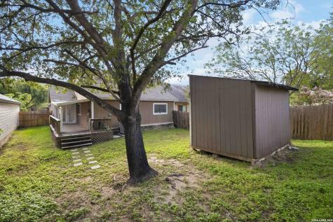 4086 Winter Sunrise Drive San Antonio TX 78244