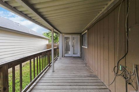 4086 Winter Sunrise Drive San Antonio TX 78244