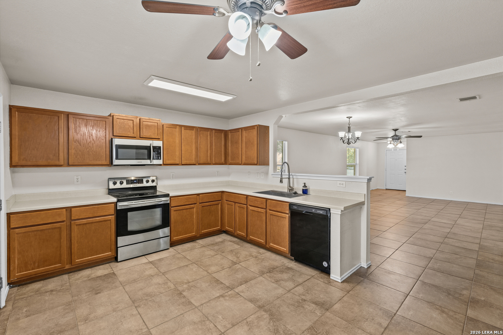 8840 Twin Oaks Court San Antonio TX 78250