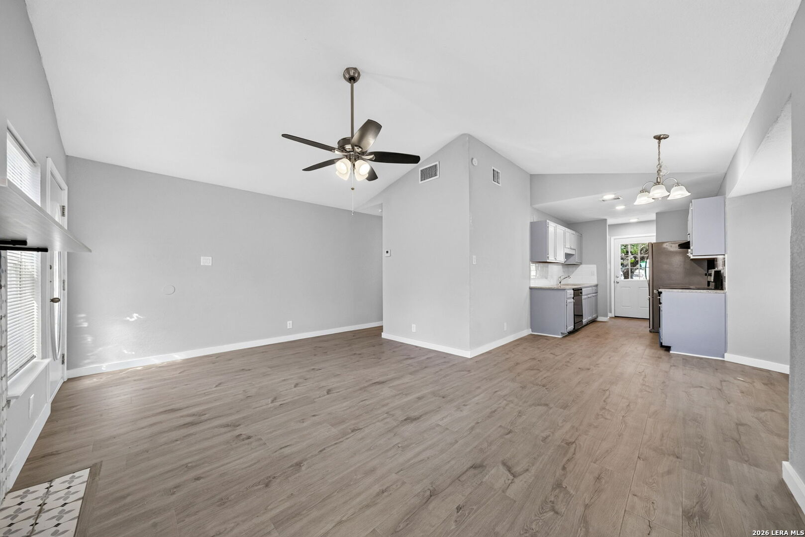4114 Dakota Sun San Antonio TX 78244