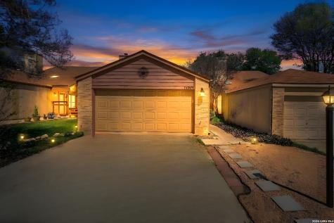 13043 Brook Garden San Antonio TX 78232