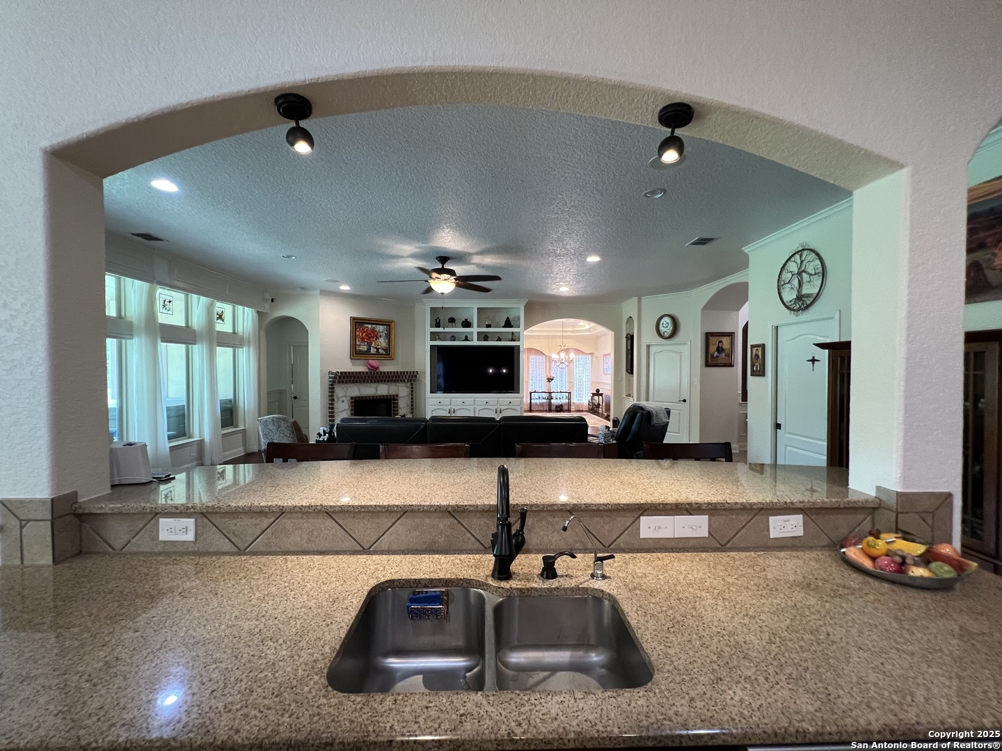 21918 Pesa Cove Garden Ridge TX 78266