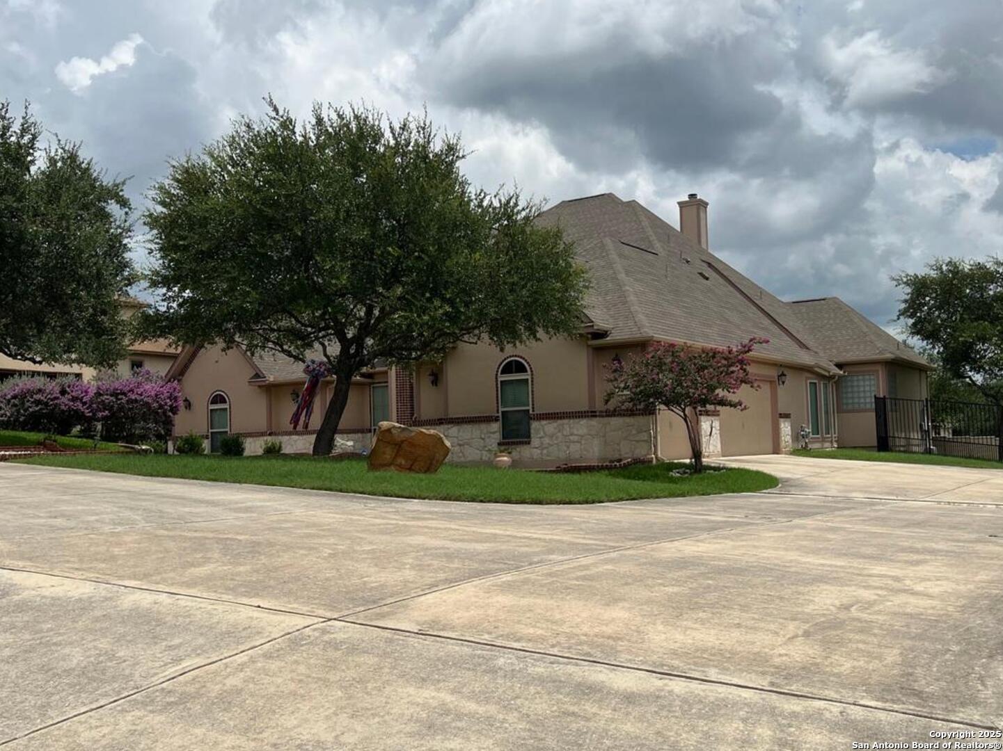21918 Pesa Cove Garden Ridge TX 78266